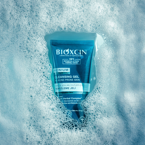 Bioxcin Acnium Akneye Eğilimli Ciltler İçin Temizleme Jeli 200ml - 4