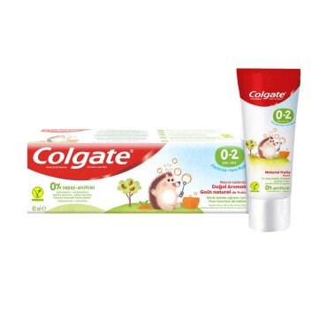Colgate Meyve Tadında Doğal Aromalı Diş Macunu 40ml 0-2 Yaş - Colgate
