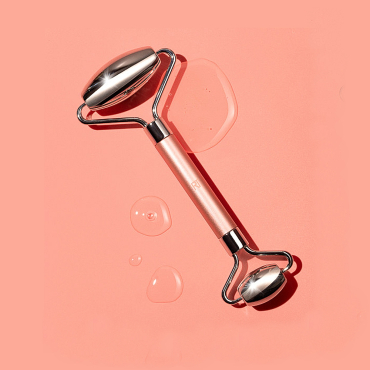 Real Techniques RT-4269 Cryo Sculpt Facial Roller Soğuk Yüz Masaj Aleti - Real Techniques (1)