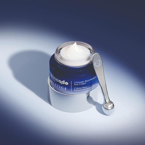 Skincode Prestige Ultimate Rejuvenation Eye Cream 15 ml – Kırışıklık, İnce Çizgi ve Morluk Görünümünü Azaltmaya Yardımcı Lüks Göz Çevresi Bakım Kremi - 2